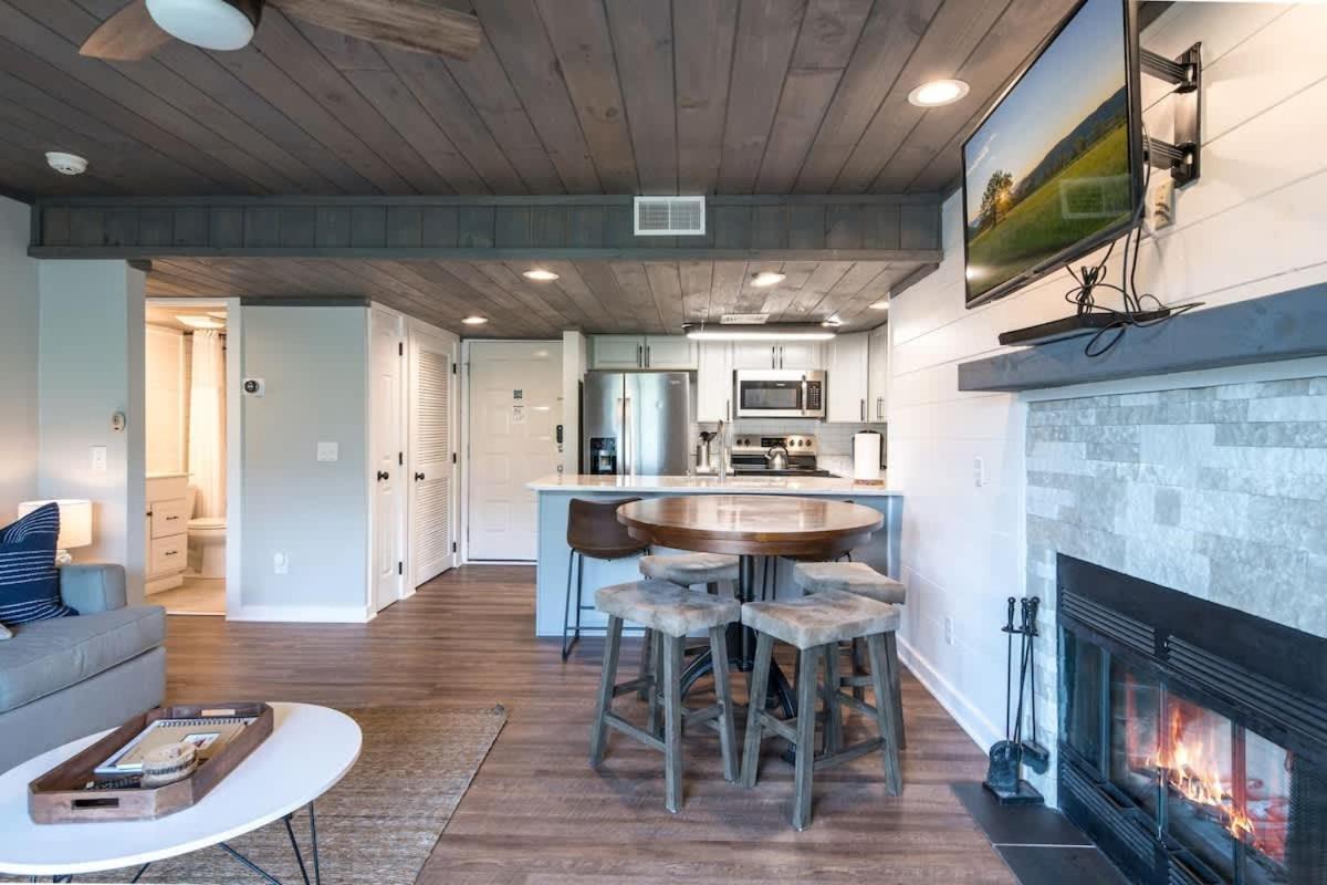 Modern Mountain Escape Villa Gatlinburg Dış mekan fotoğraf
